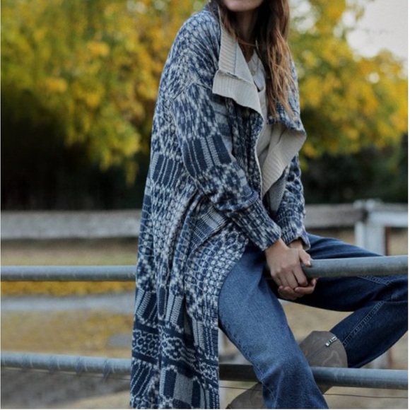 ☘️Anthropologie Tiny Taylor Sweater Coat, size small - Picture 1 of 6